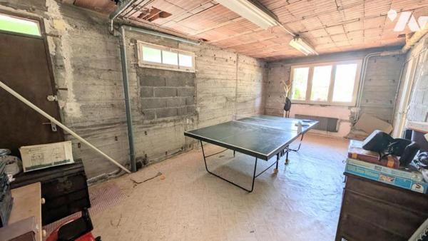RARE CUSSET  quartier résidentiel Villa T6 de 161m² hab avec Parc, Piscine et Garage Double