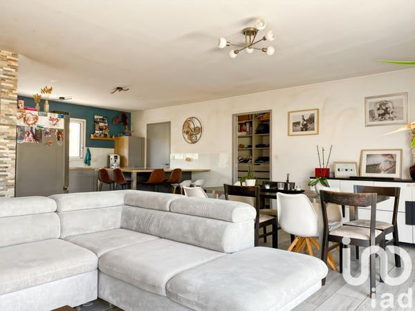 Maison à vendre 7 pièces 122 m² Saint-Philbert-de-Grand-Lieu