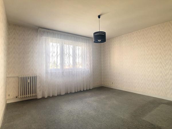 Location appartement Chaumont - 3 pièce(s) - 84 m² - 650 € / mois