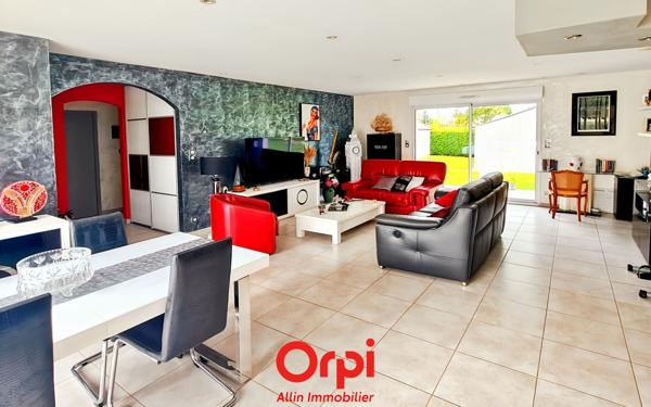 Maison à vendre    3 pièces •  Valigny