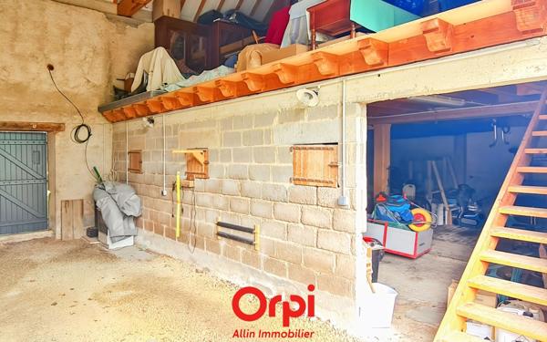 Maison à vendre    3 pièces •  Valigny