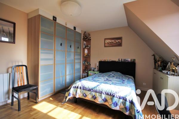 Maison à vendre 7 pièces 238 m² Villecresnes