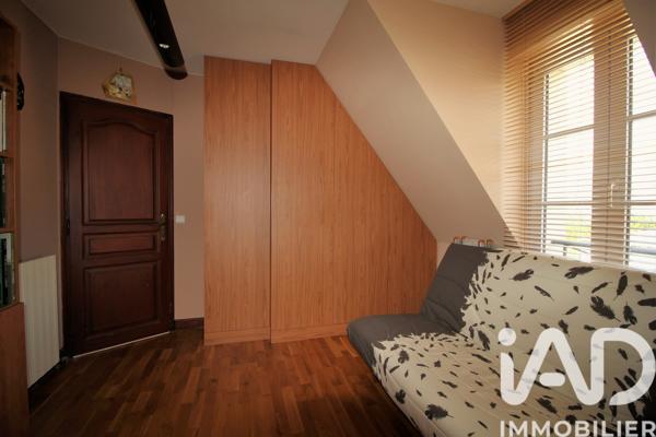 Maison à vendre 7 pièces 238 m² Villecresnes