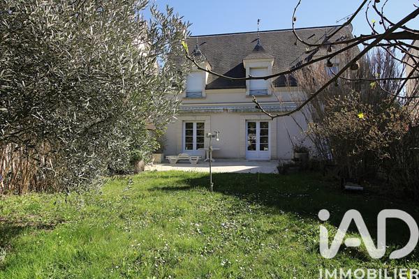 Maison à vendre 7 pièces 238 m² Villecresnes