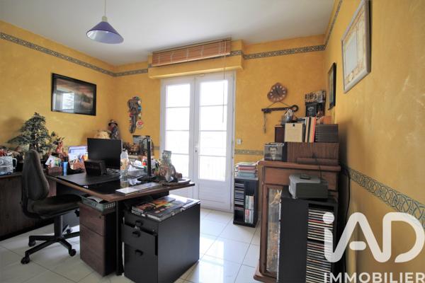 Maison à vendre 7 pièces 238 m² Villecresnes
