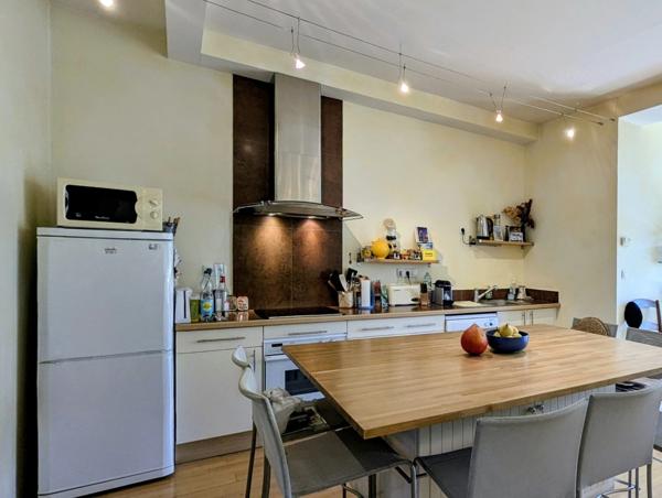 Maison à vendre 5 pièces, 4 chambres au calme à Bordeaux Caudéran.