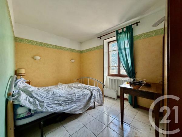 Maison à vendre  7 pièces - 137,40 m 2   AUBENAS  - 07