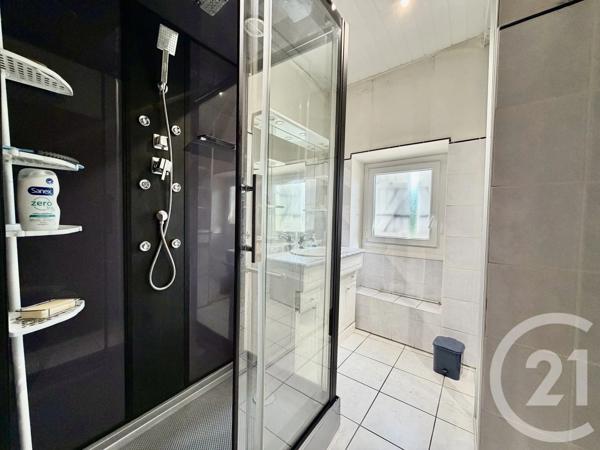 Maison à vendre  7 pièces - 137,40 m 2   AUBENAS  - 07