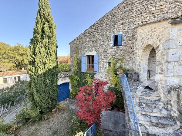 Maison à vendre  7 pièces - 137,40 m 2   AUBENAS  - 07