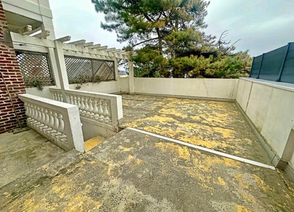 Immeuble à vendre    11 pièces • 252 m2 Berck