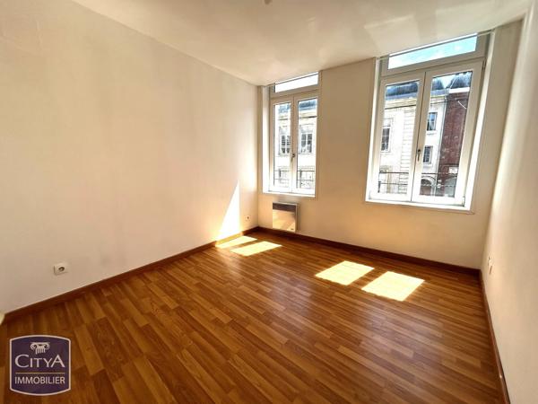 Immeuble à vendre 241.65m² Cambrai (59400)