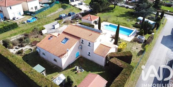 Maison à vendre 8 pièces 200 m² Cheminas