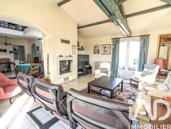 Maison à vendre 8 pièces 200 m² Cheminas