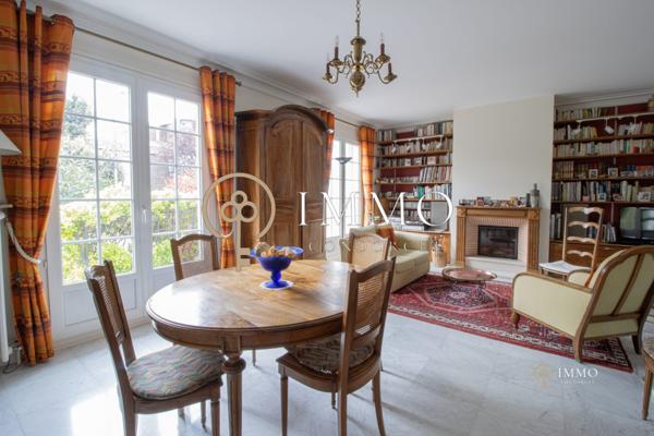 Maison 7 pièces de 177m² avec jardin