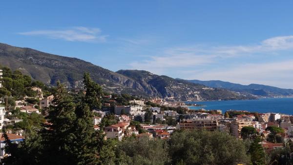 Vente Villa 6 pièces 185 m2 à Roquebrune-Cap-Martin
