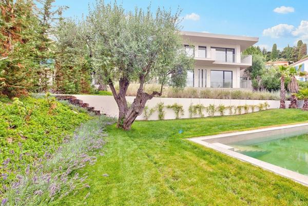 Vente Villa 6 pièces 185 m2 à Roquebrune-Cap-Martin
