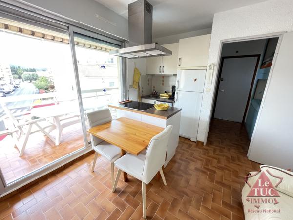 2 pièces, parking. 2 terrasses, deux salles de bains, 2 wc Cavalaire-sur-Mer (83240)