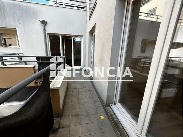 Location Appartement 3 pièces 72.2 m² - 36 RUE MONTESQUIEU Nanterre 92000