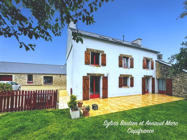 Maison en pierre rénovée - 7 pièces - 132 m² - Terrain 2500 m²