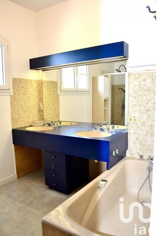 Maison d’architecte 8 pièces de 182 m² à Le Blanc (36300)