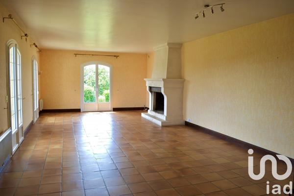 Maison d’architecte 8 pièces de 182 m² à Le Blanc (36300)