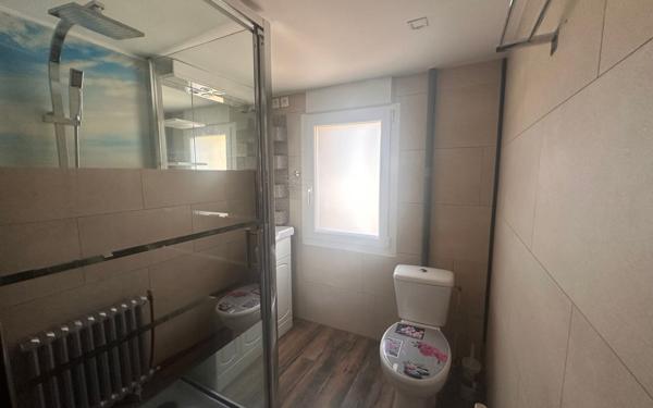 Maison à vendre    5 pièces •  Saint-Hilaire-Bonneval