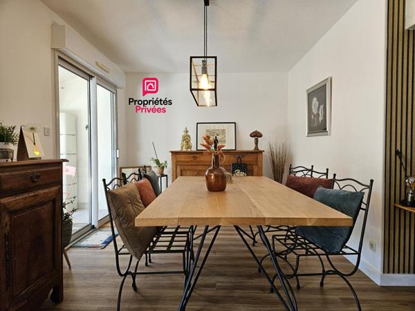 Maison plain-pied 95 m² - 3 chambres - piscine - garage - terrain 660 m² - Boé