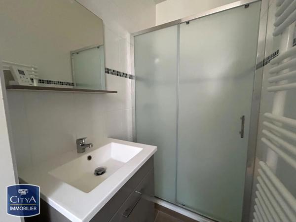 Appartement à louer 3 pièces 68m² Cambrai (59400)