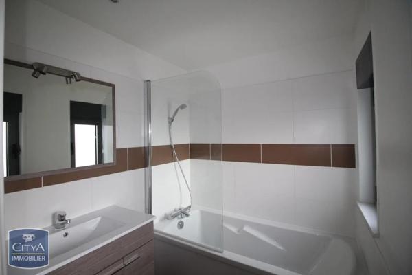 Appartement à louer 3 pièces 68m² Cambrai (59400)