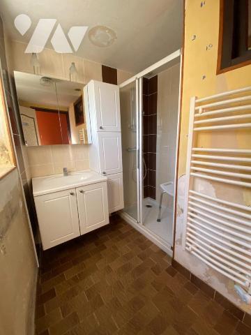 Maison de caractère à SAINT AGNAN SUR ERRE