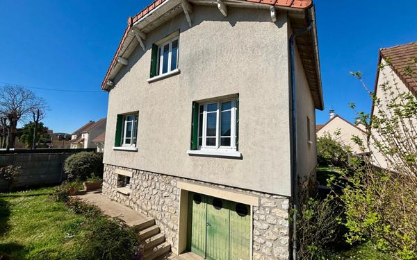 Maison à vendre    5 pièces •  Étréchy