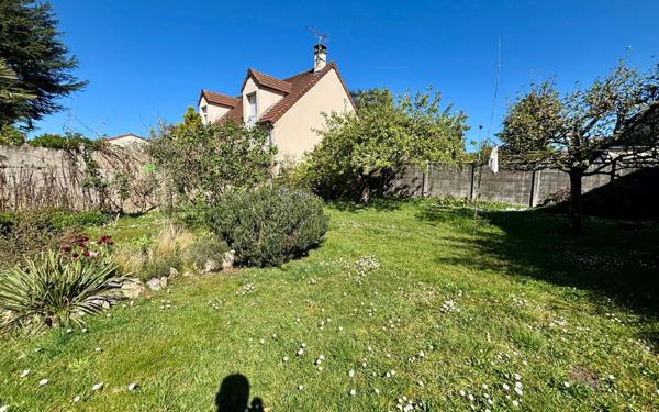 Maison à vendre    5 pièces •  Étréchy
