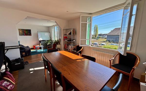Maison à vendre    5 pièces •  Étréchy