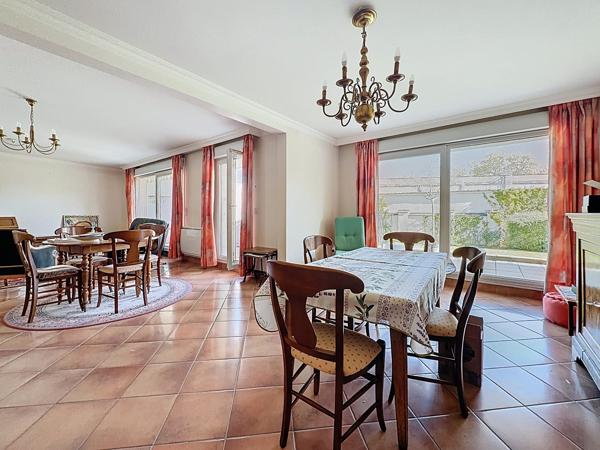 Superbe appartement terrasse 55m2 centre Mouvaux