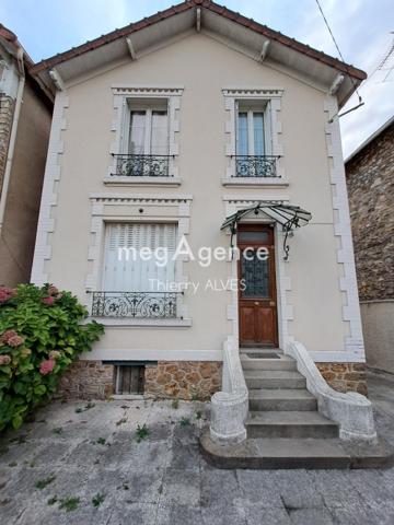 Maison à DEUIL-LA-BARRE, 95170 - 4 pièces 67m²