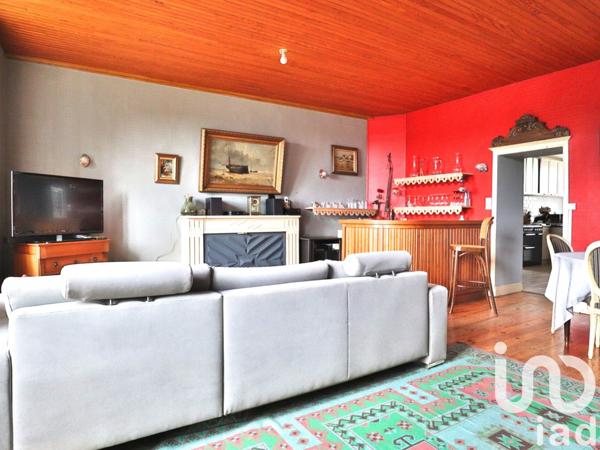 Appartement 4 pièces de 139 m² à La Roche-Bernard (56130)