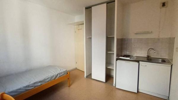 Appartement 1 pièce                                        - 69008 Lyon 8e  Arrondissement Réf : 5560