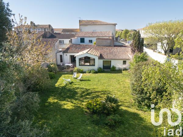 Maison à vendre 6 pièces 141 m² Saint-Martin-de-Ré