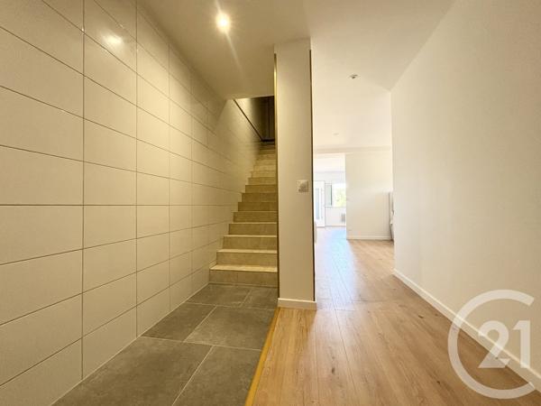 Maison à vendre  6 pièces - 197,51 m 2   PANAZOL  - 87