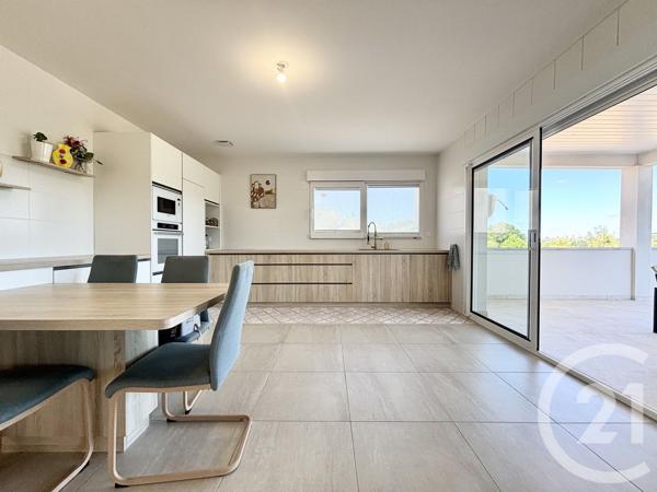 Maison à vendre  6 pièces - 197,51 m 2   PANAZOL  - 87
