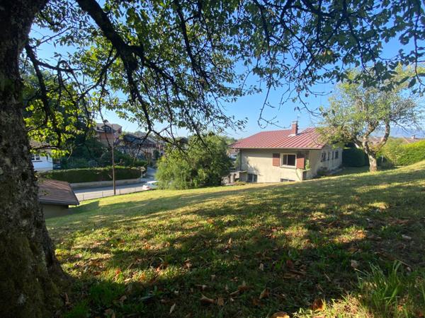 Bonne (74380) Terrain constructible Bonne centre 441m2