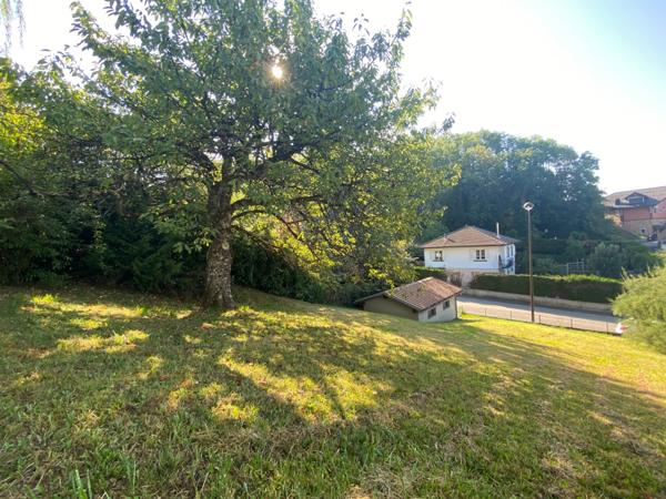 Bonne (74380) Terrain constructible Bonne centre 441m2