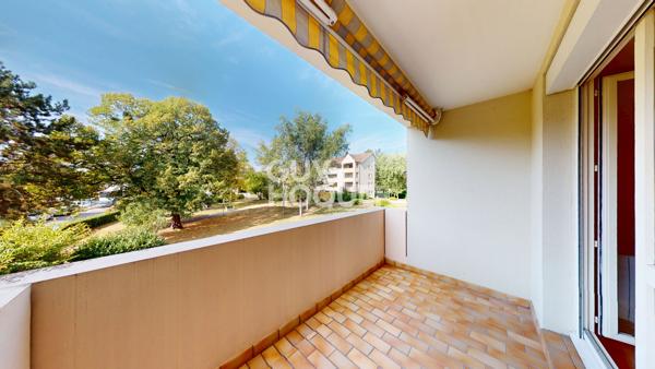 Annecy-le-Vieux ? Appartement 3 pièces de 67 m² avec terrasse et garage.
