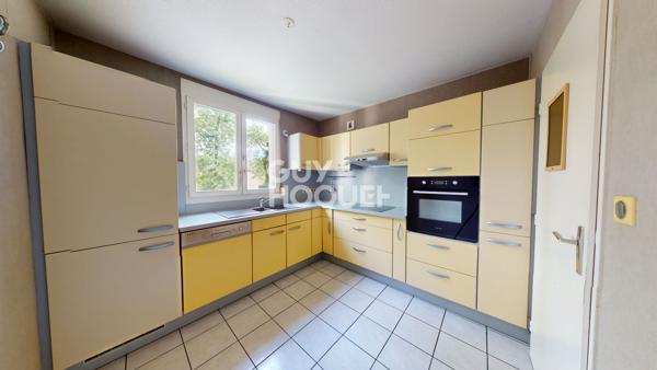 Annecy-le-Vieux ? Appartement 3 pièces de 67 m² avec terrasse et garage.