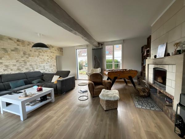 Maison ancienne entièrement rénovée – Grand jardin clos de 2 792 m²