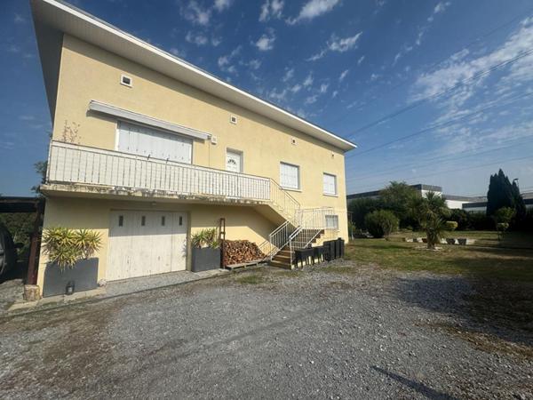 Maison Lescar 4 pièce(s) 111 m2