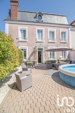 Maison à vendre 8 pièces 220 m² Nanteuil-lès-Meaux