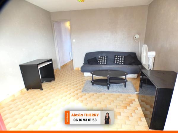 Mont Saint Martin. Appartement 2 pièces