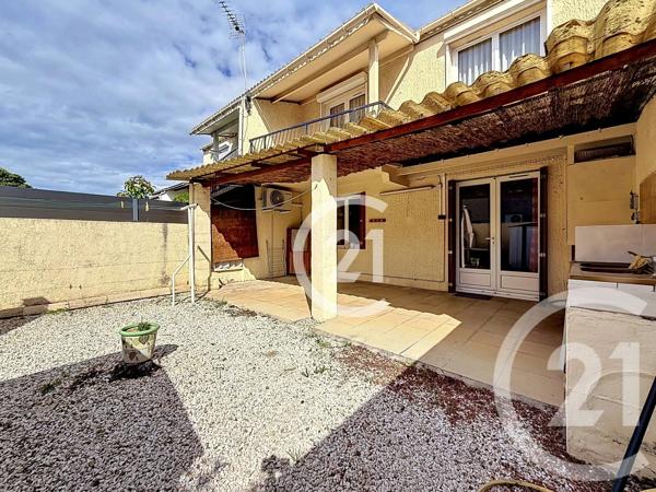 Maison à vendre  5 pièces - 103,95 m 2   ST MARTIN DE CRAU  - 13