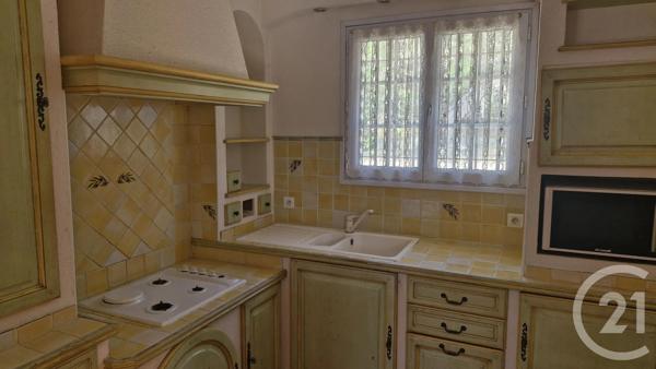 Maison à vendre  3 pièces - 63,10 m 2   LE BEAUSSET  - 83